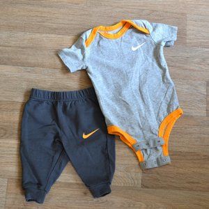Nike Baby Athletic Just Do It Matching Outfit Size 3-6 Months